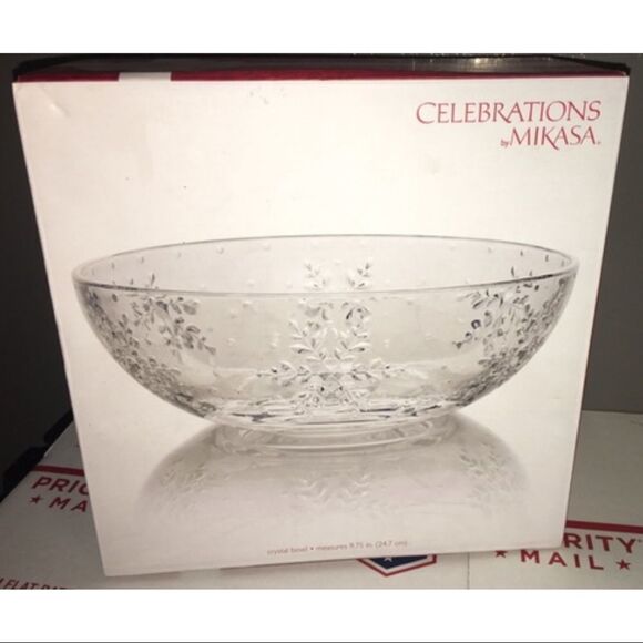 ✨4xHP✨Mikasa Winter Flurries CrystalBowl✨ - Picture 2 of 3